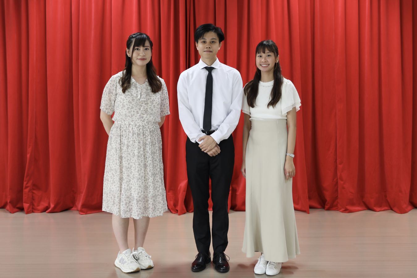 視藝科老師